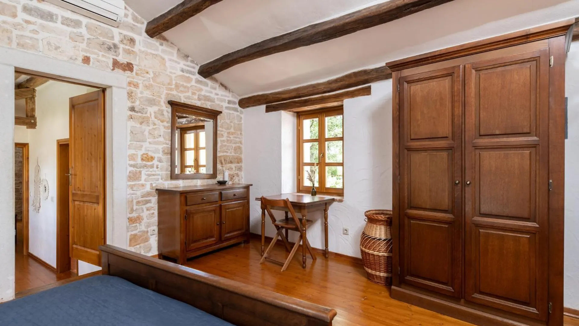 Little Owl Estate - Authentic Istrian Stone Villa Bacva Croatia
