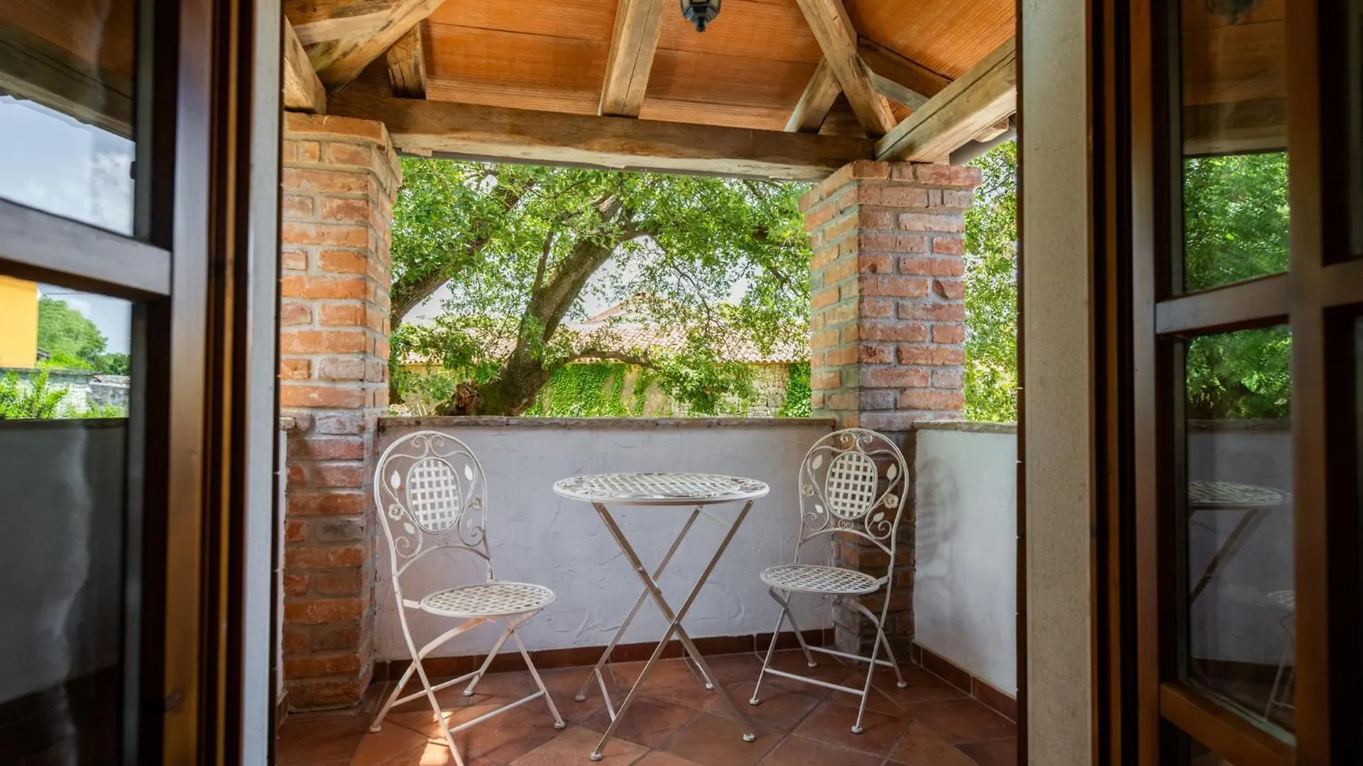 Little Owl Estate - Authentic Istrian Stone Villa Bacva
